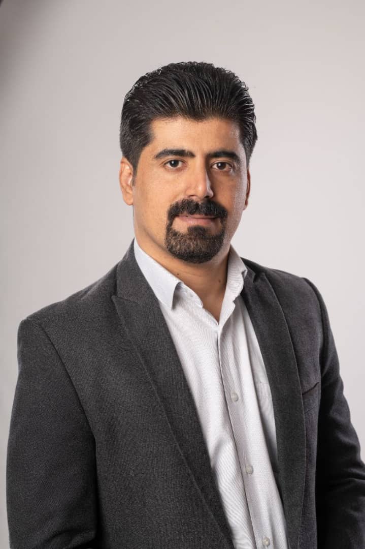 مشاوران 2 محسن محمدپور کلینیک مشاوره هم صدا